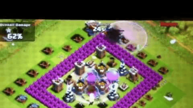Clash of Clans - 6 Pekkas can't come in!