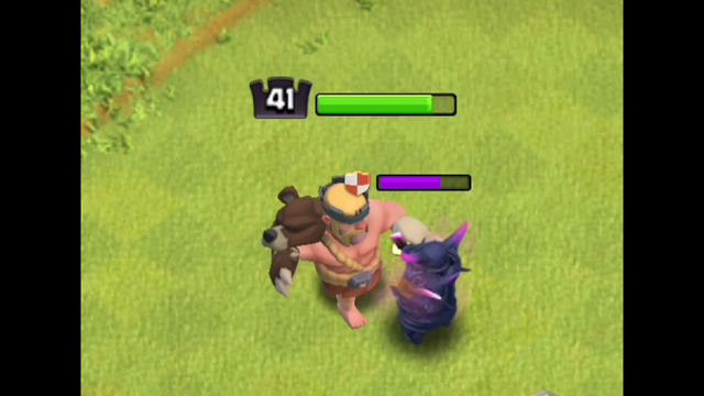 Clash Of Clans Barbarian King Vs P.E.K.K.A COC