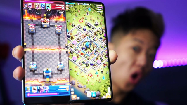 Playing CR and CoC- AT THE SAME TIME