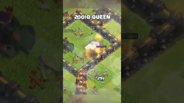 200IQ Queen in Clash of Clans #shorts #clashofclans #coc #clashofclansmemes