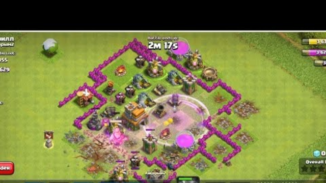 Attacking a noob base in Clash of Clans