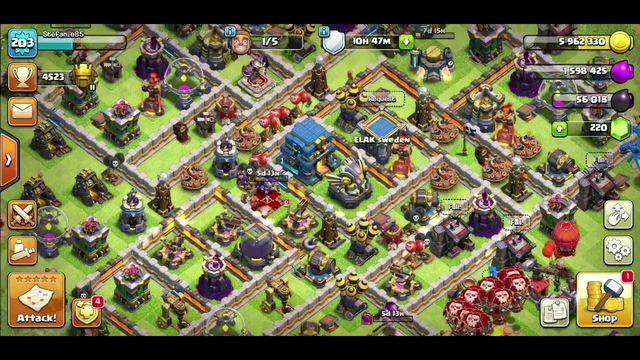 Clash of Clans - Upg Aq 63 and GW lvl 31
